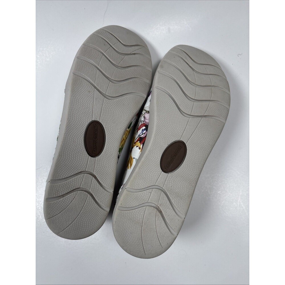 Earth Origins Celeste White Flowered Slip On Comfort Shoes Size Women 9 1/2M - Picture 6 of 9
